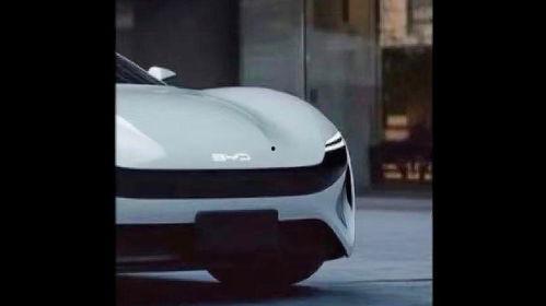 搞笑国产新能源视频播放,国产新能源车视频播放，笑翻你的周末时光